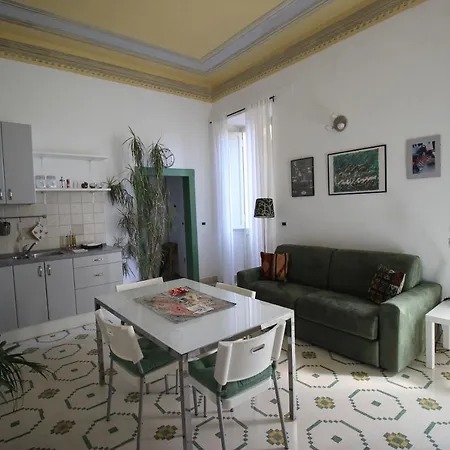 شقة Maddalena House سبيلّو