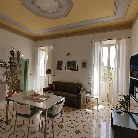 Maddalena House شقة *
