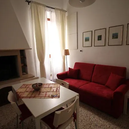 Maddalena House *